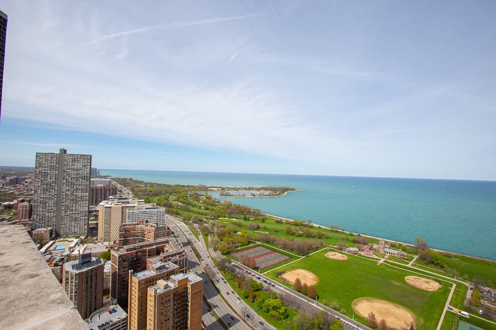 3660 N. Lake Shore Dr. Condos 3660 N. Lake Shore Dr., Chicago, IL 60613 Lake View - Leasing by Cross Street